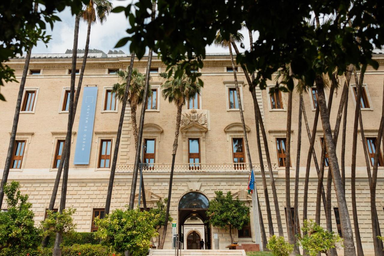 In The Historic Center Of Malaga, Very Close To The Beach And The Ave Train Station, With Private Parking Eksteriør bilde